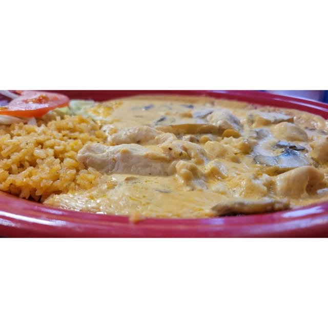 Pollo a La Crema.